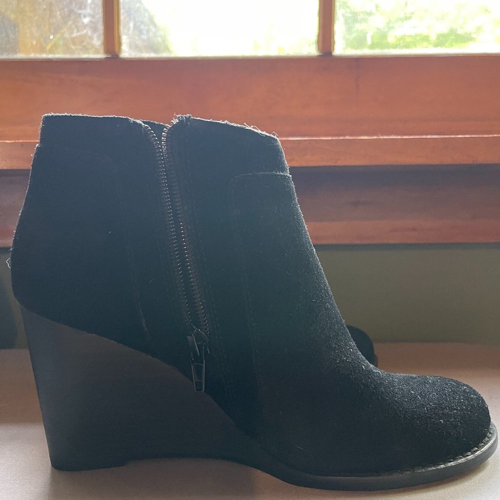 Lucky Brand Black Wedge Heels